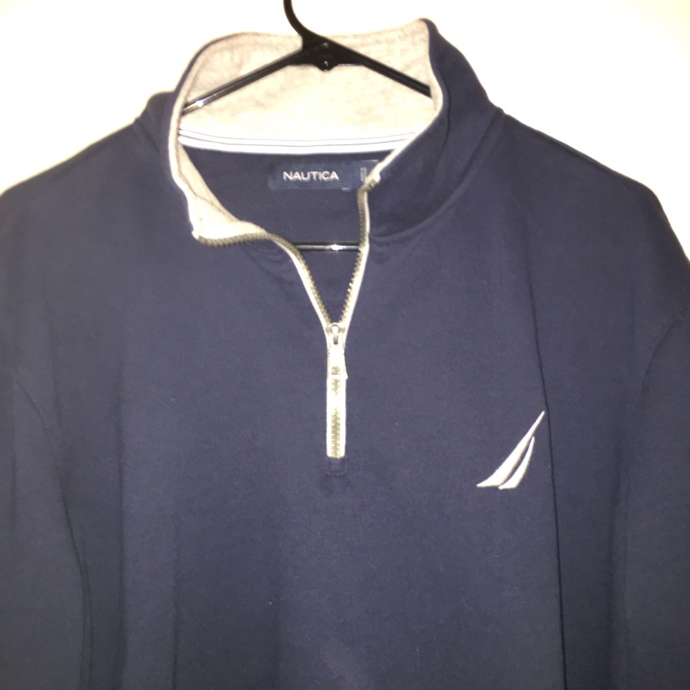 Men’s Nautica navy fleece pullover sweatshirt